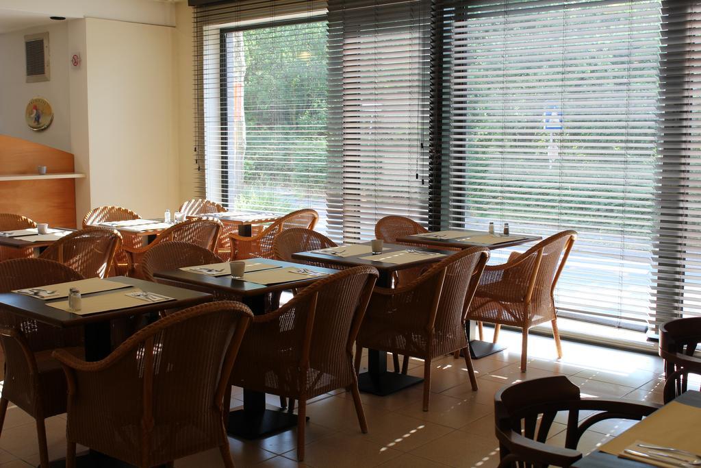 Hobbit Hotel Brussels Airport Завентем Екстер'єр фото