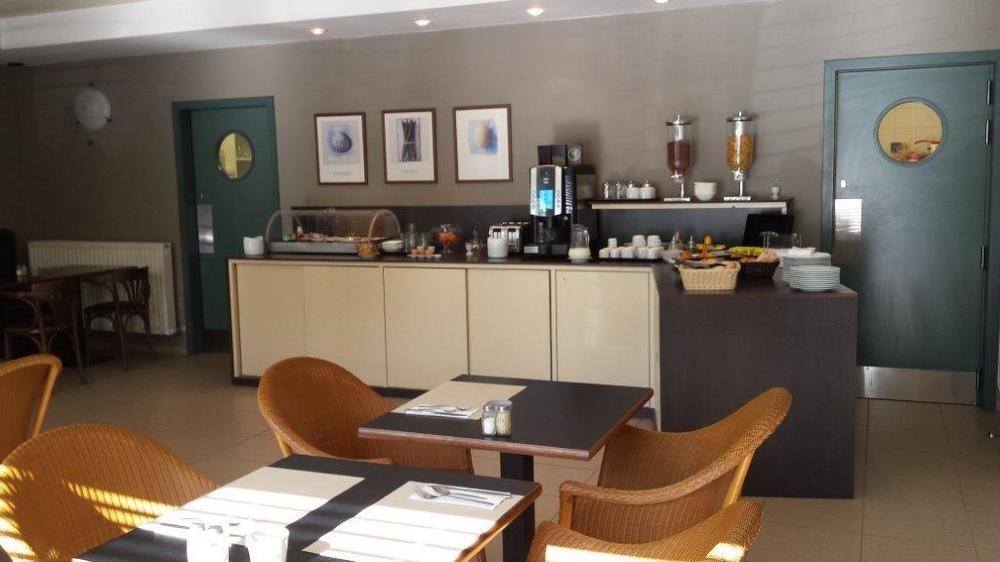 Hobbit Hotel Brussels Airport Завентем Екстер'єр фото
