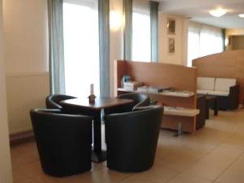 Hobbit Hotel Brussels Airport Завентем Екстер'єр фото